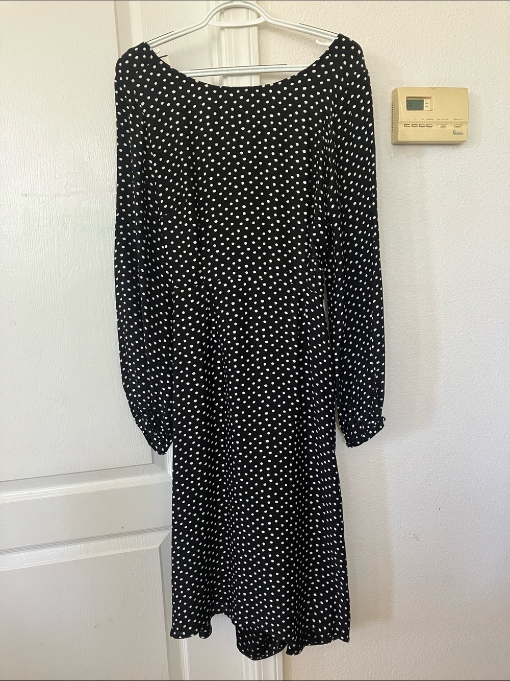 Anthropologie Women’s  Polka Dot  Midi Dress Women’s size 6 $149